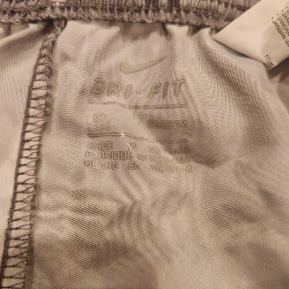 Nike Toddler Pink Gray Camo Athletic Shorts – Size 18M Athleisure - Picture 5 of 6